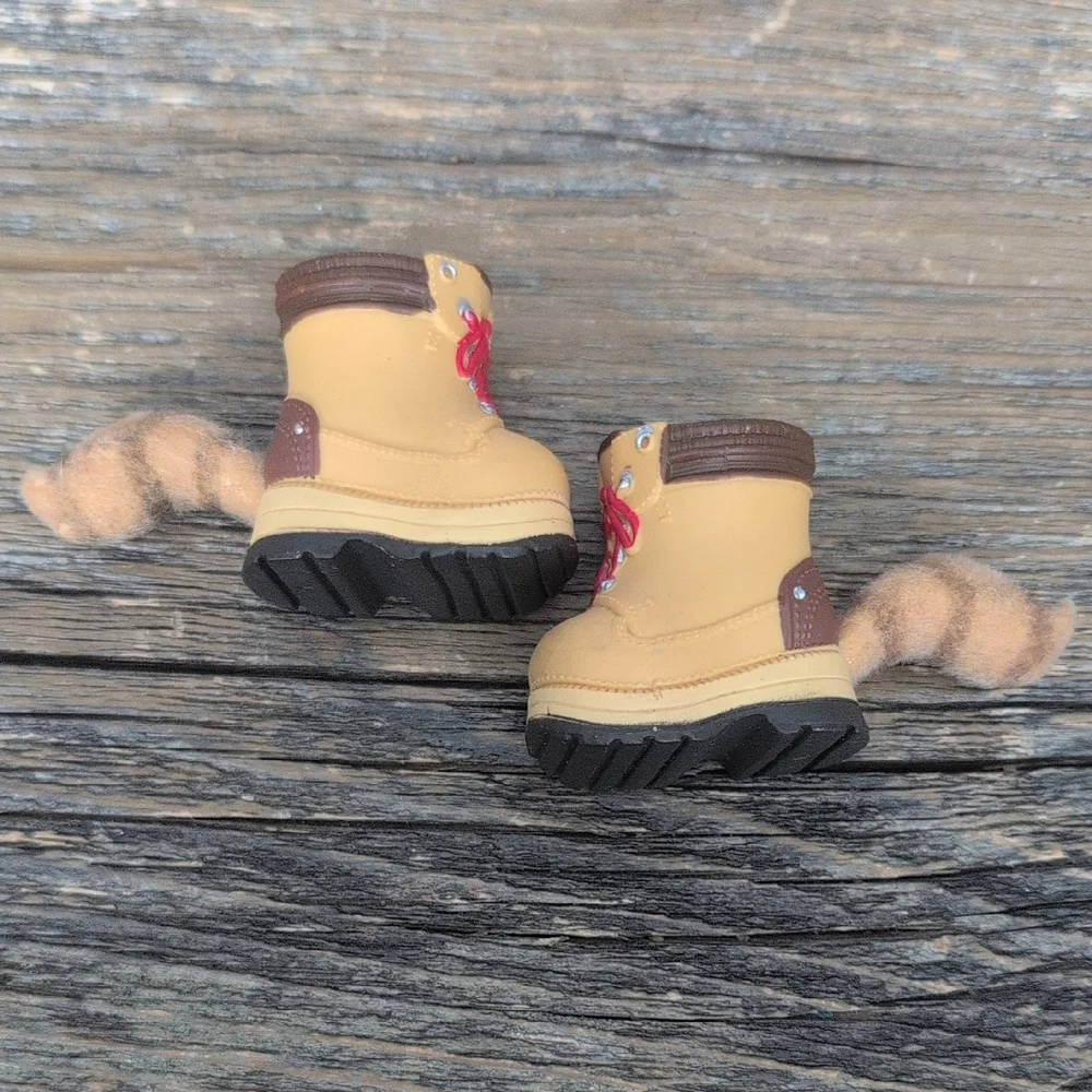 Hiking Boots with Raccoon Tail For Dolls - Picture 2 of 7